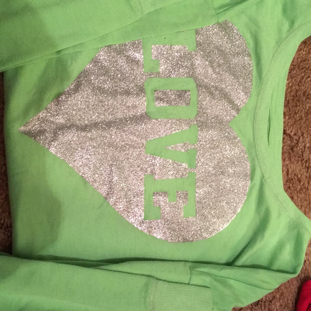 Green long sleeve shirt
